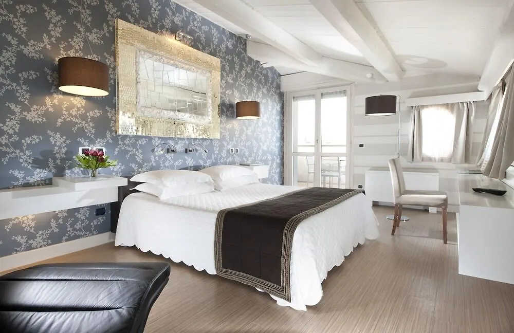 ****  Hotel Corallo Riccione Italy